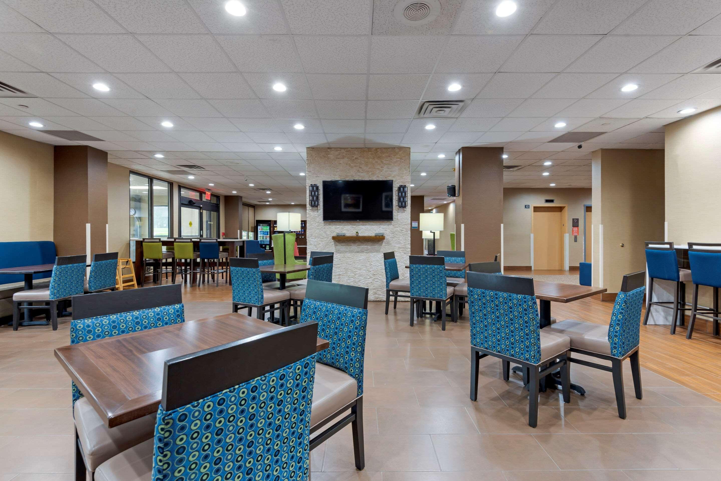 Comfort Inn Binghamton I-81 Exterior foto
